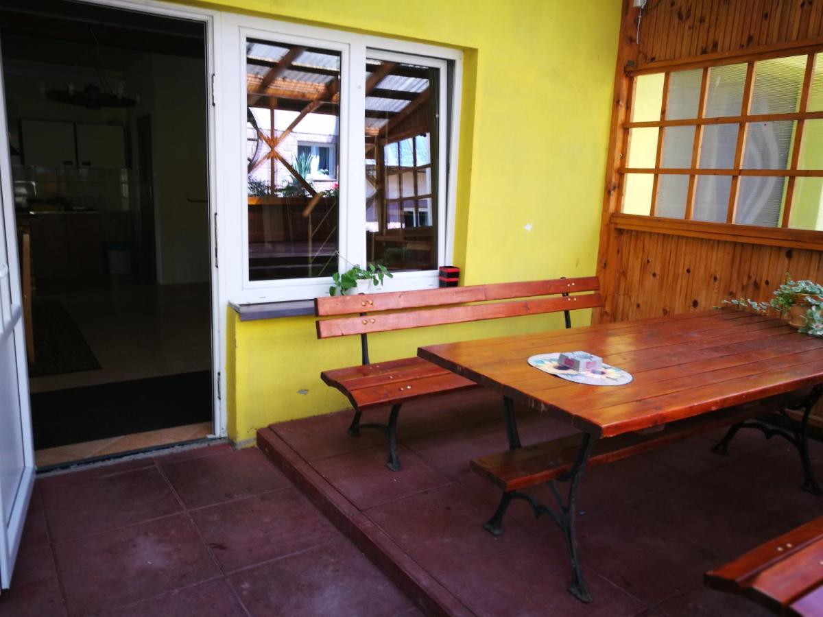 Agrowczasy U Mirusi Villa Wizajny Exterior photo